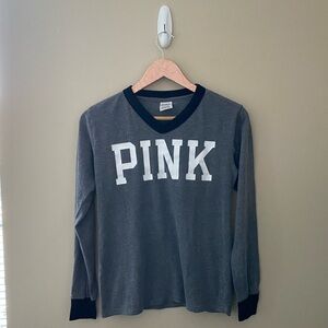 Women’s PINK Victoria’s Secret Gray Long Sleeve Top Size XS